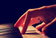 魔王再临！Faker第八次带领T1打进MSI，高居历史第一50亮605回复英雄联盟的简单介绍