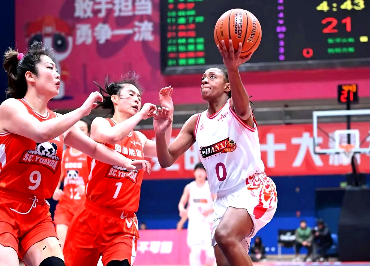 中国女篮未来可期内线优势大+防守有漏洞(中国女篮有望)