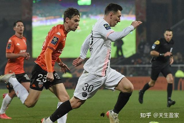 关于尼斯战平洛里昂，保持不败战绩的信息